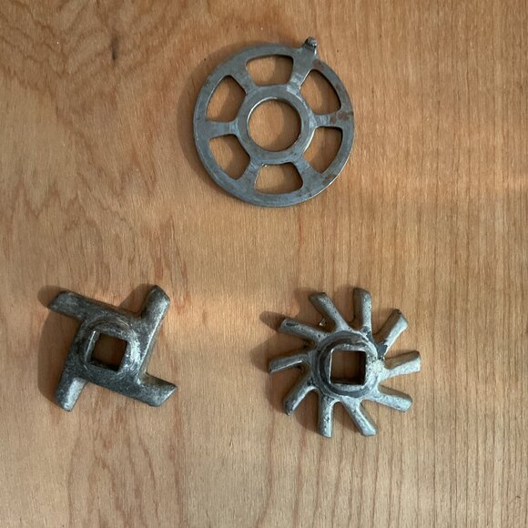 Vintage Cast Iron Food Chopper Maxwells K no10 - Picture 6 of 16